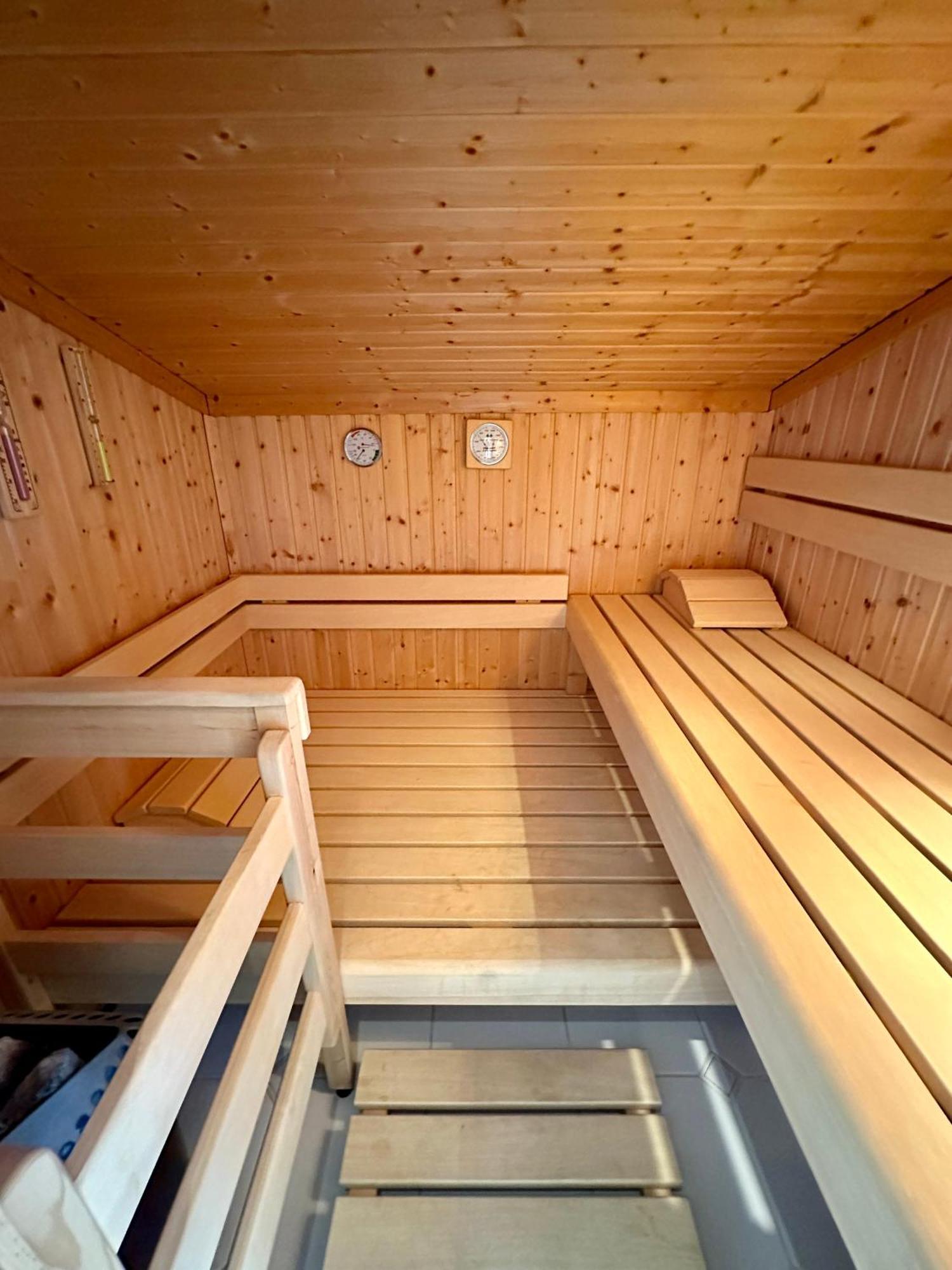 17Er Apartment Mit Sauna Und Privater Garage มอนด์ซี ภายนอก รูปภาพ